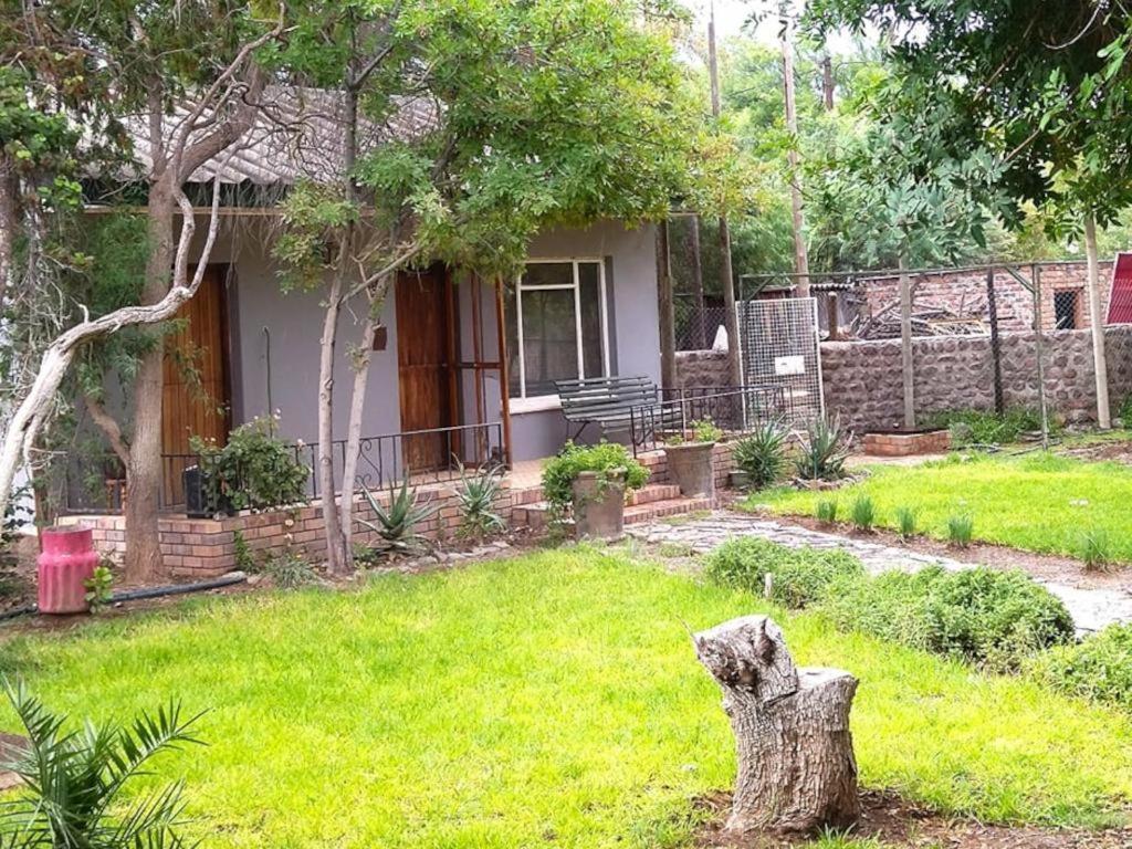 Royal Karoo Cottage Unit 1 Beaufort West Kültér fotó