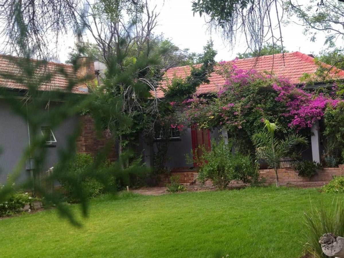 Royal Karoo Cottage Unit 1 Beaufort West Kültér fotó